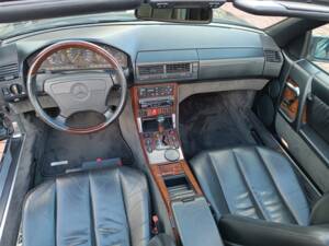 Image 6/24 of Mercedes-Benz 600 SL (1992)