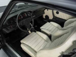 Image 2/19 of Porsche 911 Turbo 3.3 (1980)