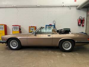 Image 2/19 of Jaguar XJ-S H.E. (1990)
