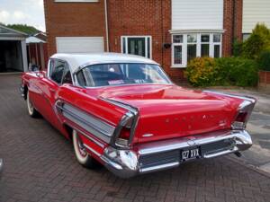 Afbeelding 48/52 van Buick Special Riviera Coupé (1958)