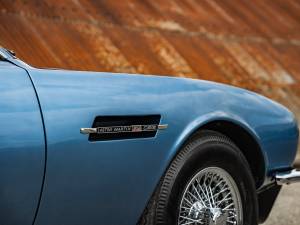 Image 13/29 of Aston Martin DBS (1970)