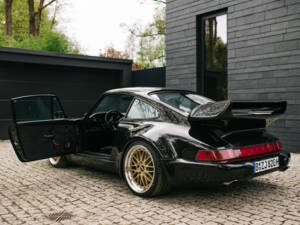 Image 55/95 de Porsche 911 Turbo 3.3 (1991)