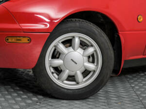 Immagine 4/50 di Mazda MX-5 1.6 (1991)