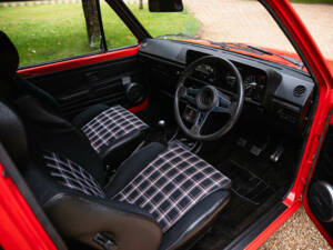 Image 2/35 de Volkswagen Golf I GTI 1.6 (1979)