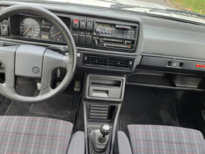 Afbeelding 10/14 van Volkswagen Golf Mk II GTi 16V 1.8 (1988)