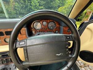 Bild 25/27 von Aston Martin V8 Volante (1997)