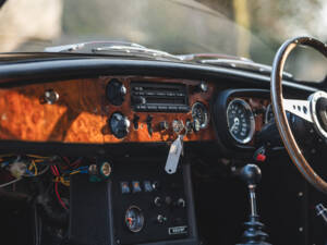 Bild 25/50 von MG MGC (1968)