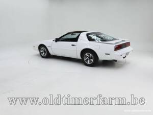 Image 4/15 of Pontiac Firebird TransAm (1990)