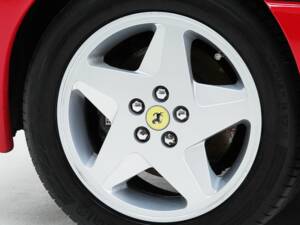 Afbeelding 11/15 van Ferrari 348 TB (1992)