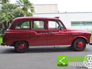 Bild 6/10 von Carbodies FX 4 R London Taxi (1997)