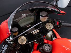 Image 19/50 of Ducati DUMMY (2008)