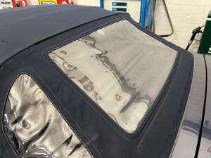Image 18/21 de Mercedes-Benz SL 280 (1995)