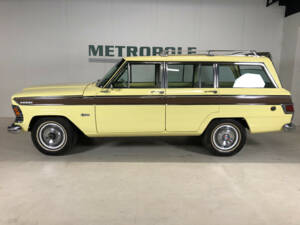 Afbeelding 3/28 van Jeep Wagoneer (1973)