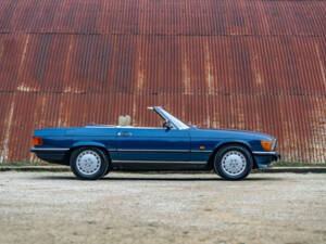 Image 6/39 of Mercedes-Benz 420 SL (1986)