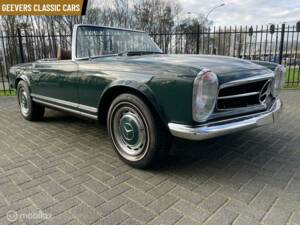 Image 22/45 of Mercedes-Benz 280 SL (1970)