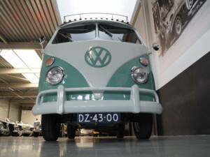 Imagen 3/50 de Volkswagen T1 panel van (1964)