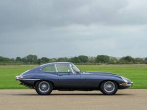 Image 6/30 de Jaguar Type E 3.8 (1963)