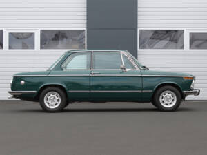 Image 3/31 of BMW 2002 tii (1971)