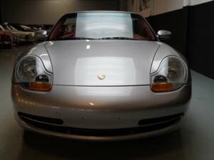 Bild 28/50 von Porsche 911 Carrera 4 (2001)