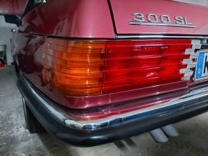 Image 5/20 of Mercedes-Benz 300 SL (1989)