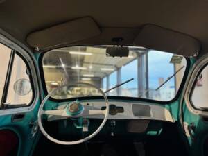 Bild 30/33 von Renault 4 CV (1957)