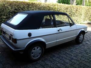 Afbeelding 6/8 van Volkswagen Golf Mk I Convertible 1.8 (1987)