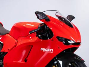 Bild 50/50 von Ducati DUMMY (2008)