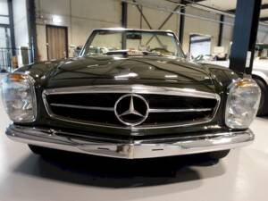 Immagine 35/36 di Mercedes-Benz 280 SL (1970)