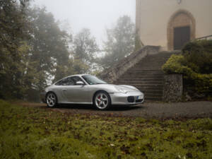 Bild 23/82 von Porsche 911 Carrera 4S (2002)