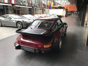 Imagen 8/46 de Porsche 911 Turbo 3.3 (1983)