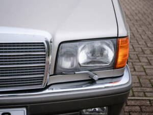 Imagen 18/50 de Mercedes-Benz 300 SE (1990)