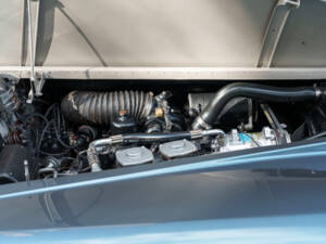 Image 23/25 of Bentley S 3 Continental (1963)