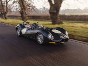 Imagen 1/21 de Lister Knobbly (2021)