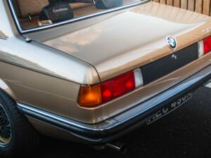 Imagen 6/20 de BMW 320 (1982)