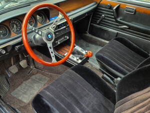 Bild 4/9 von BMW 3,0 CSi (1973)