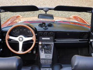 Immagine 41/50 di Alfa Romeo 2.0 Spider (1988)