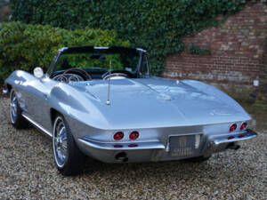 Image 17/50 of Chevrolet Corvette Sting Ray Convertible (1964)