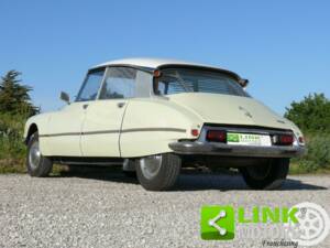 Bild 5/10 von Citroën DS 20 (1973)