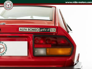 Immagine 4/32 di Alfa Romeo GTV 6 2.5 (1981)