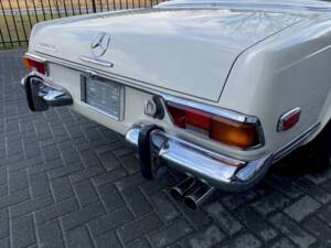 Bild 10/33 von Mercedes-Benz 280 SL (1970)