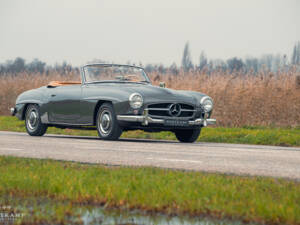 Image 2/19 of Mercedes-Benz 190 SL (1955)