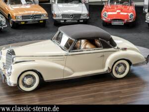 Bild 10/15 von Mercedes-Benz 300 Sc Cabriolet A (1957)