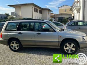 Immagine 2/10 di Subaru Forester 2.0 S-Turbo (2000)