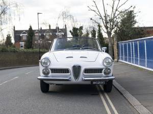 Image 5/37 of Alfa Romeo 2000 Spider (1960)