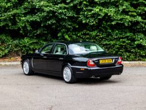 Bild 20/50 von Daimler Super Eight (2008)