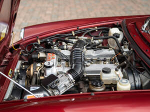 Image 12/42 of Alfa Romeo 2.0 Spider (1990)