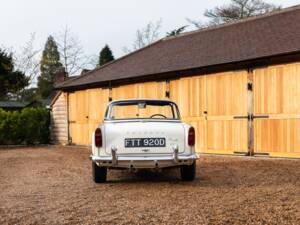 Image 22/50 of Triumph TR 4A (1966)