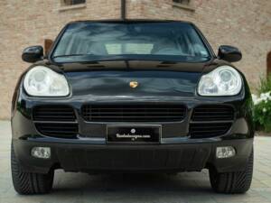 Image 3/50 of Porsche Cayenne S (2003)