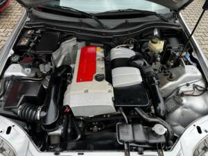 Image 18/18 of Mercedes-Benz SLK 200 Kompressor (2002)