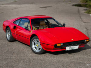 Image 8/65 of Ferrari 308 GTB (1978)